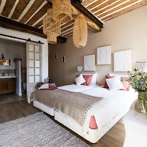 06by4-private-room-historic-center.fr-provencehotel.com/